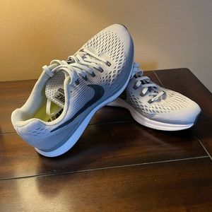 Nike zoom Pegasus 34 shoes